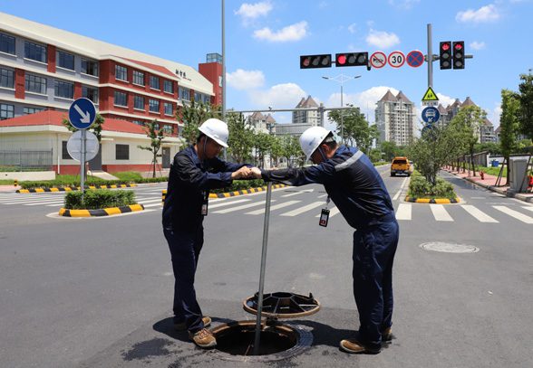 ——致敬高溫下堅守的“綠色公用”人